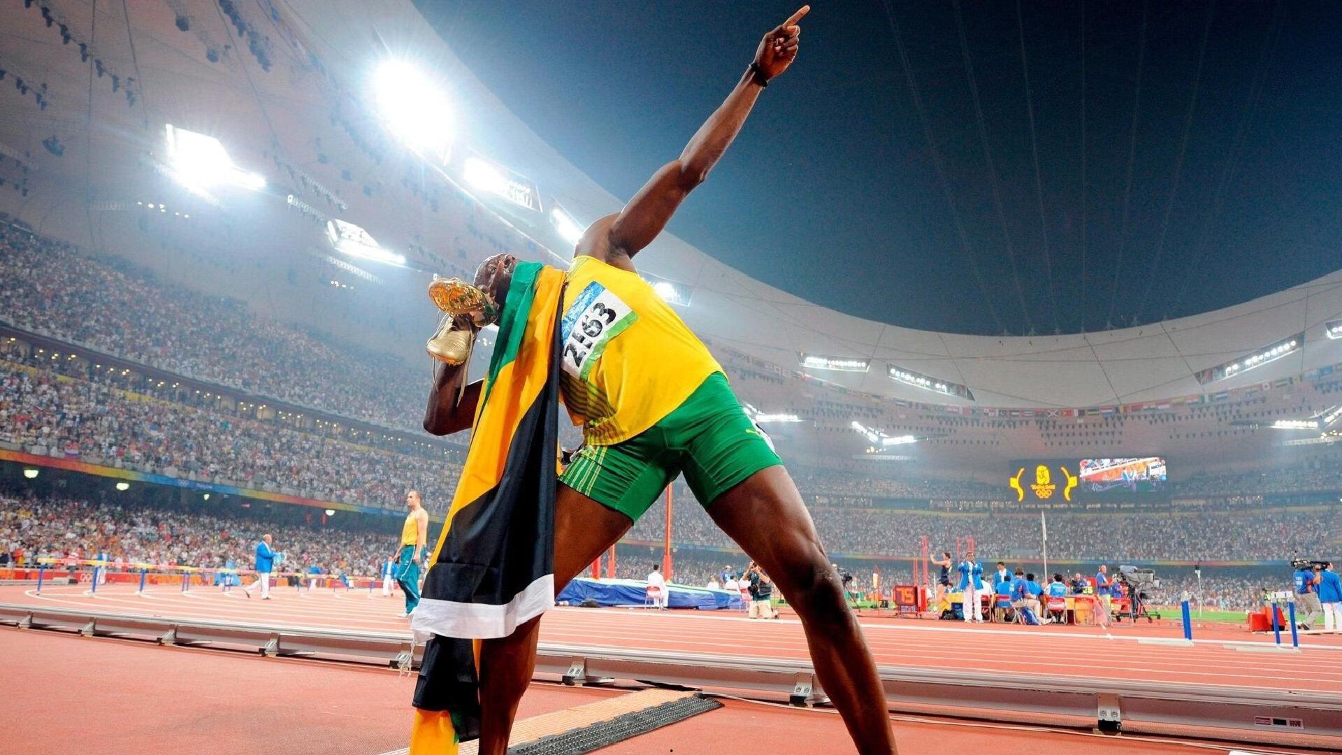 意甲争冠悬念延续，那不勒斯84分钟丢球，无缘提前登顶